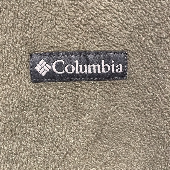 Columbia Olive Green Vest Small Size - Picture 3 of 9